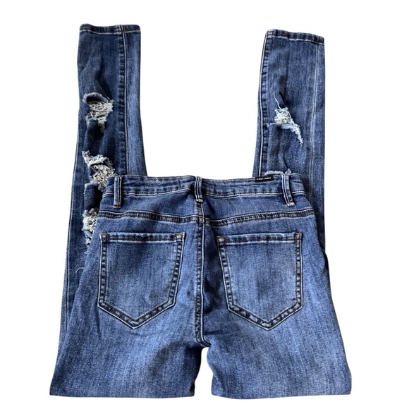 Almost Famous Distressed Skinny Jeans Size 1 - Picture 3 of 5